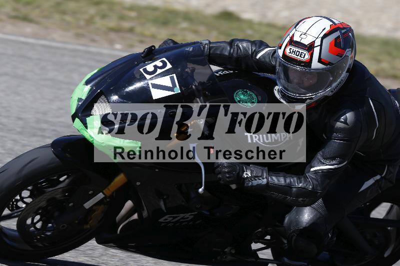 /06 08.04.2026 Cornu Master School ADR/Gruppe gruen/37